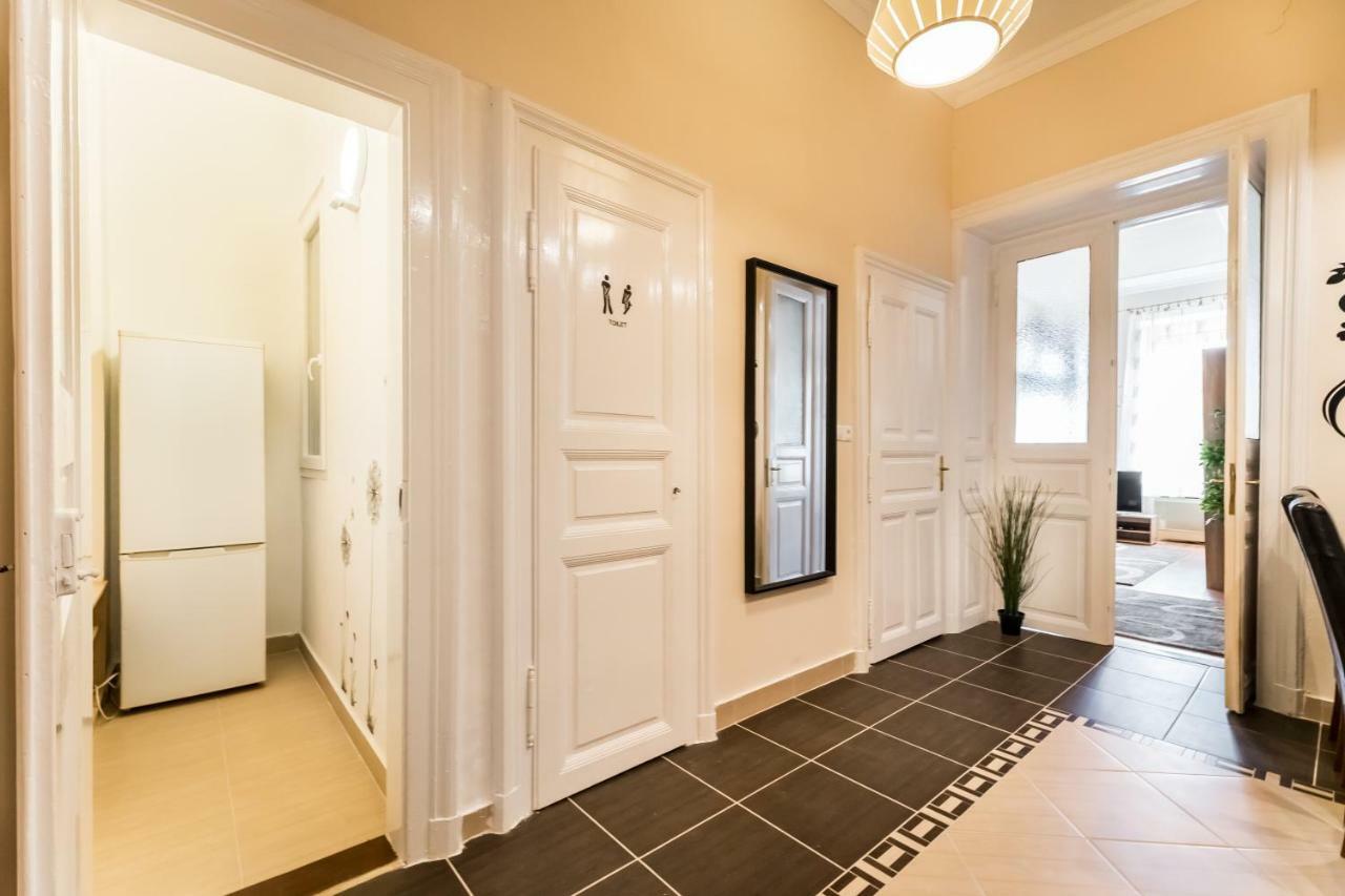 Bpr A2 Downtown Comfy Apartment Budapest Extérieur photo